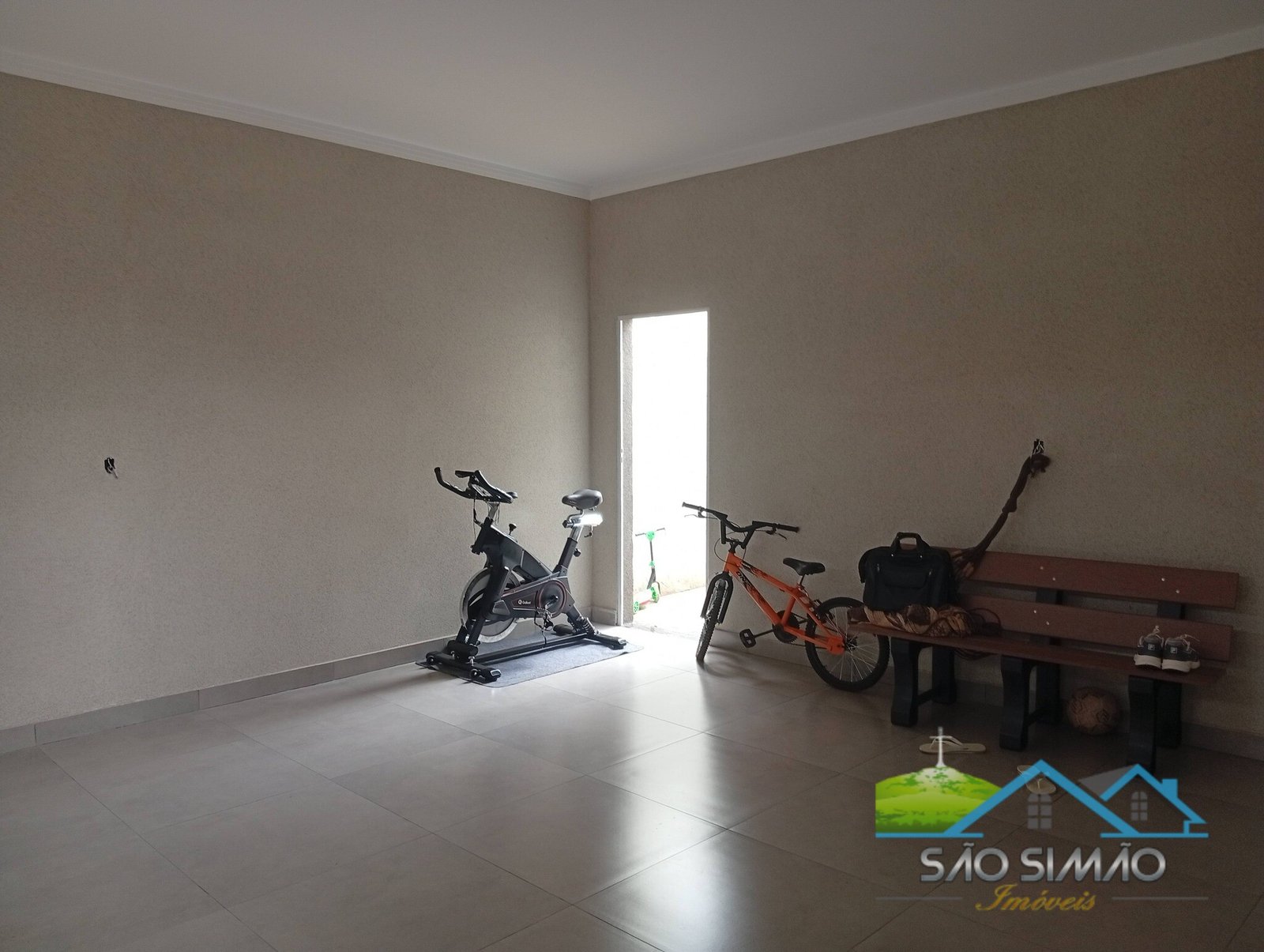 Casa com galpão a Venda em São Simão SP