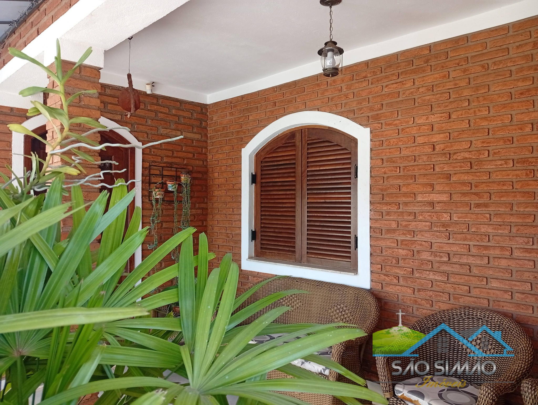 Casa a Venda em São Simão SP, 2 dormitórios e bem localizada