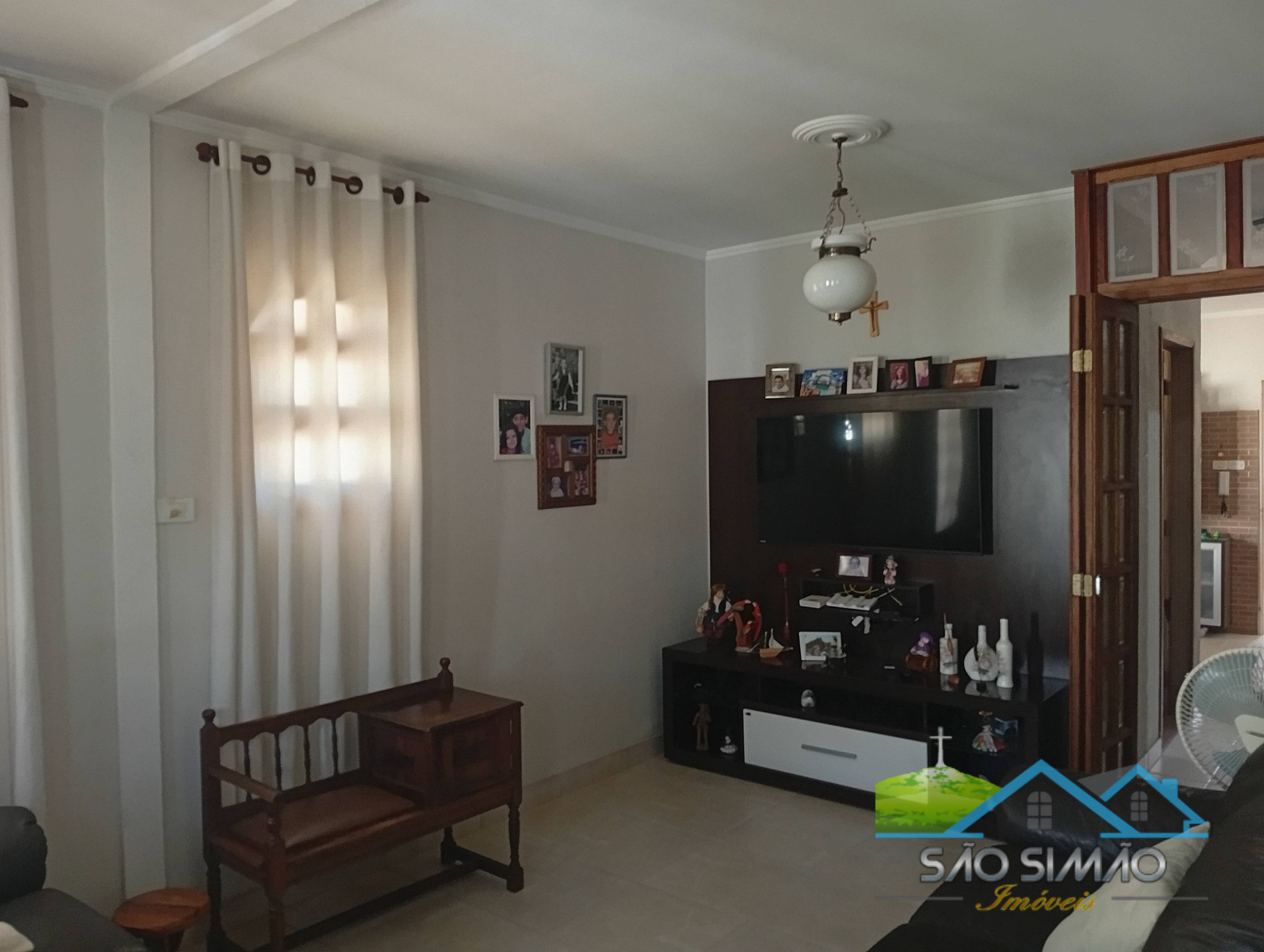 Casa a Venda em São Simão SP, 2 dormitórios e bem localizada