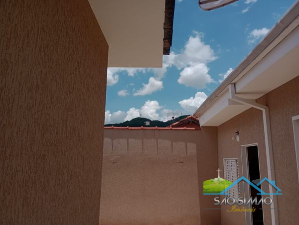 Casa a Venda em São Simão no Centro a 100 metros da praça Principal