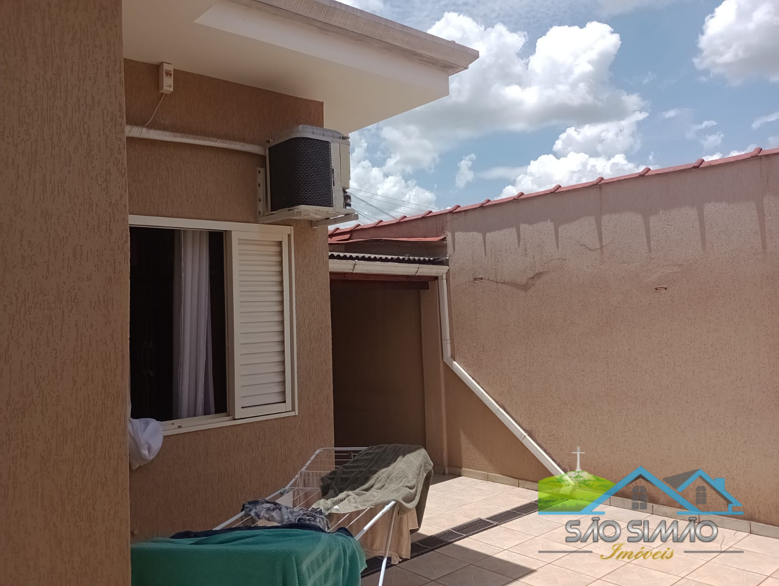 Casa a Venda em São Simão no Centro a 100 metros da praça Principal