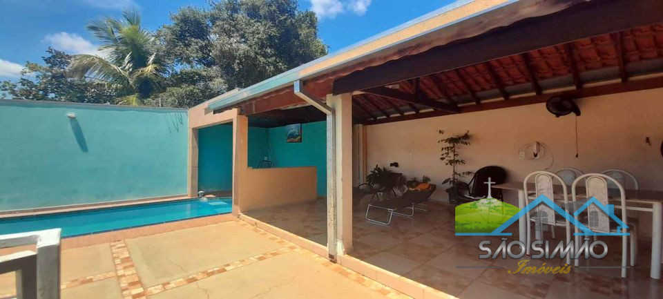 Linda casa com piscina a venda em São Simão SP
