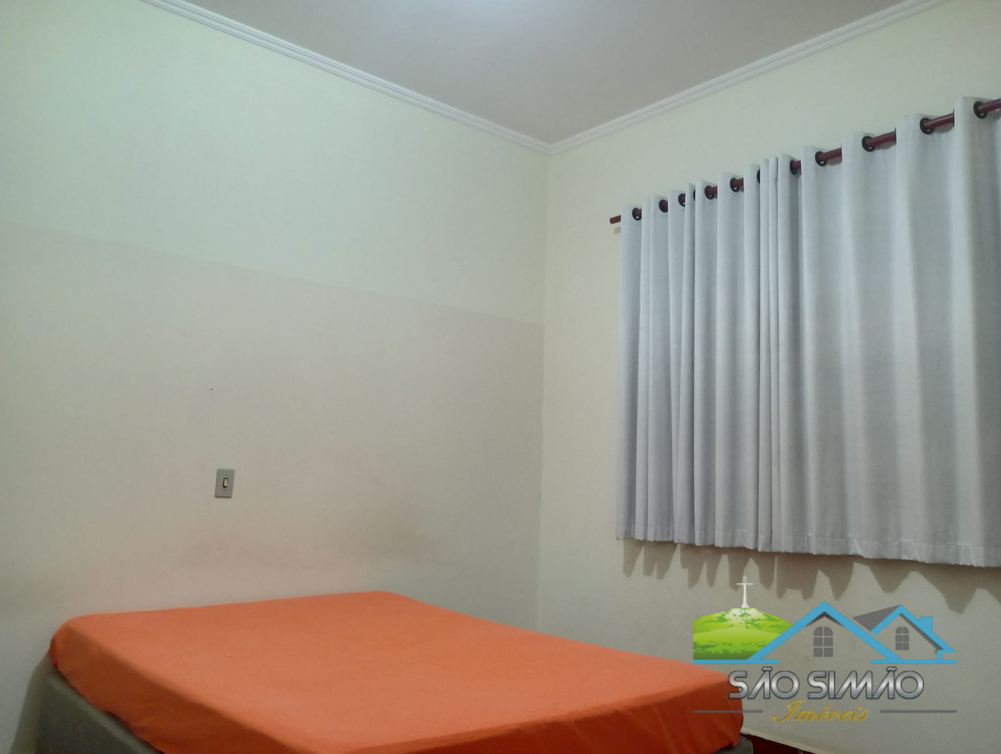 Casa a venda em São Simão SP com 1600 metros de área