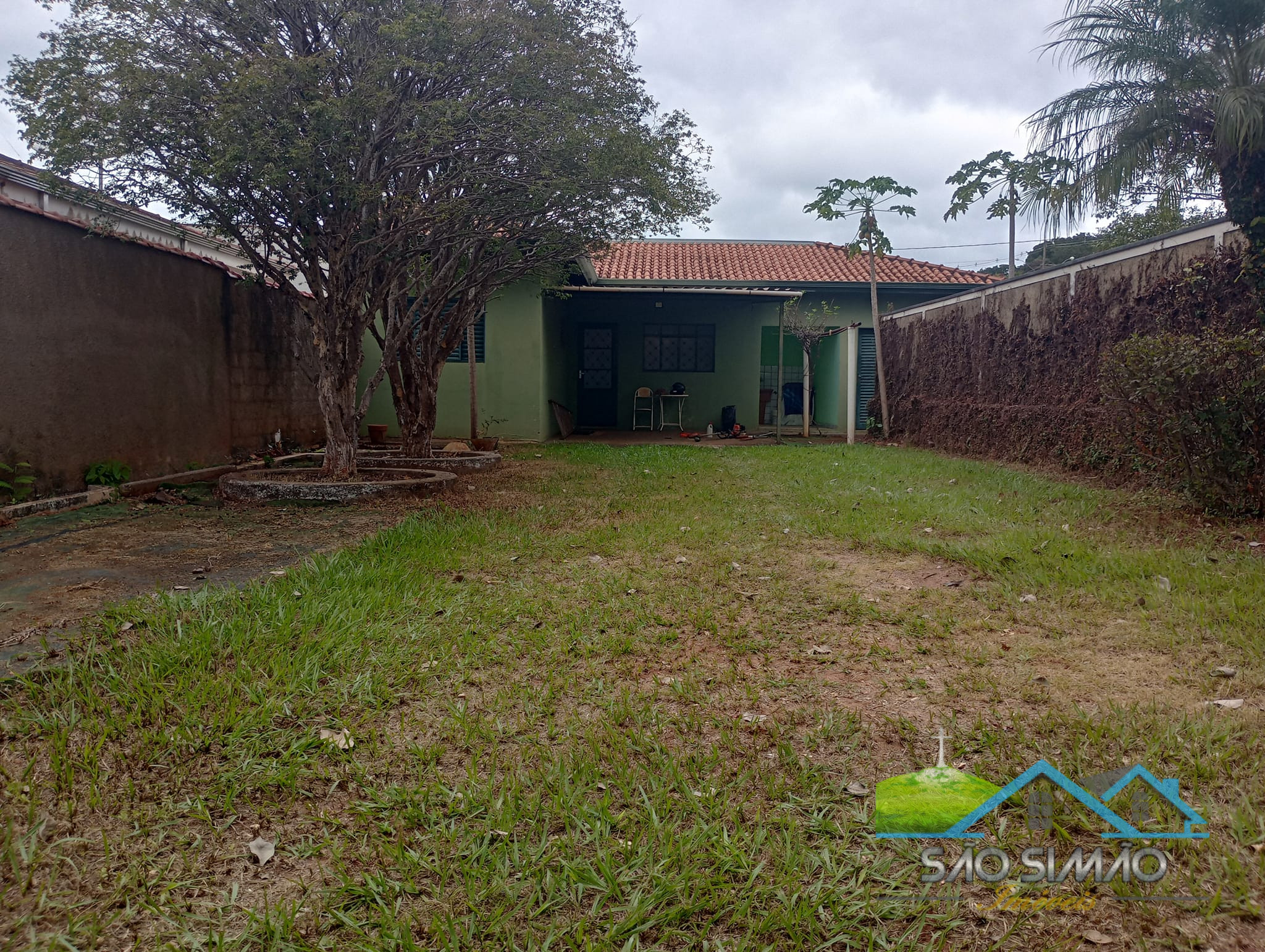 Casa a venda em São Simão SP com 1600 metros de área