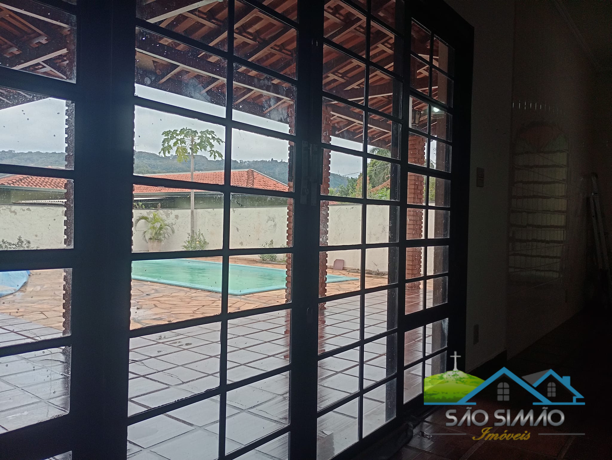 Casa a venda em São Simão SP com 1600 metros de área