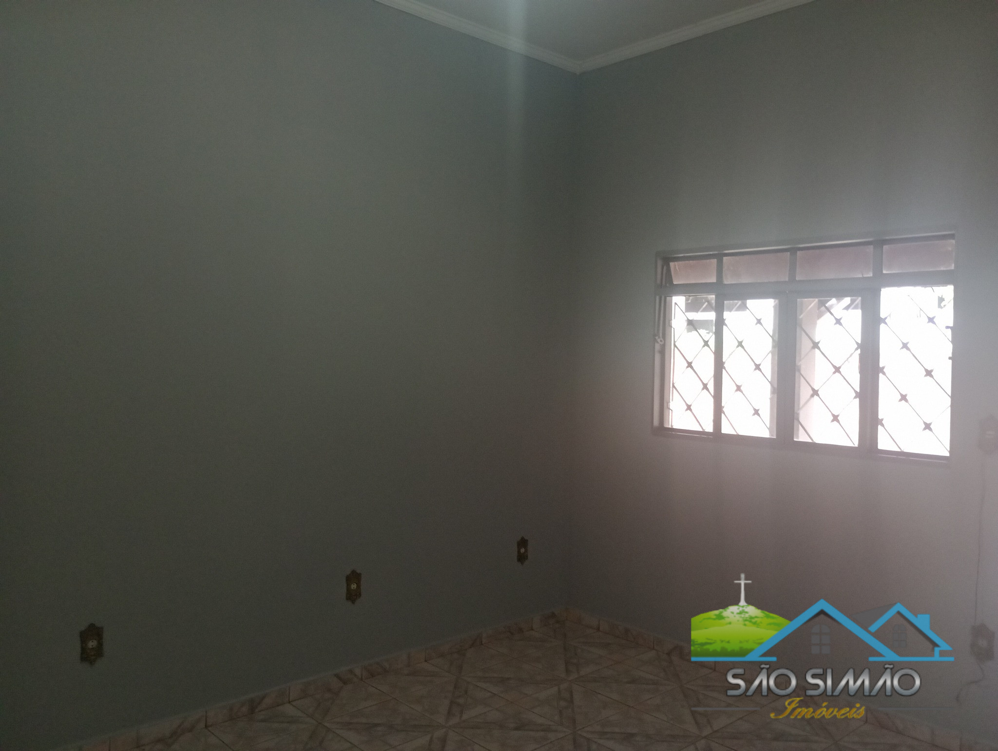 Casa com ponto comercial a venda em São Simão SP