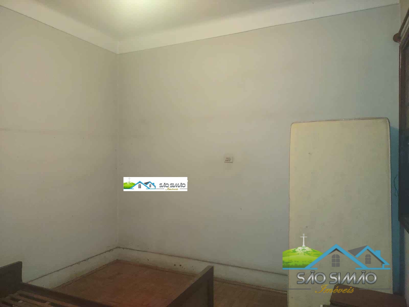 Casa a venda em São Simão SP