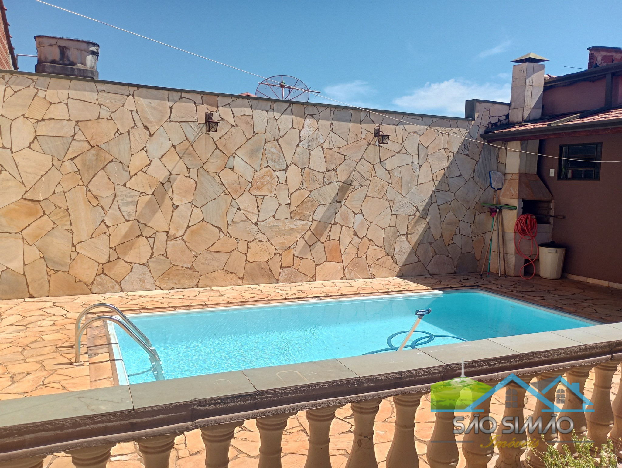 Casa a Venda No Jardim Brasil em São Simão SP