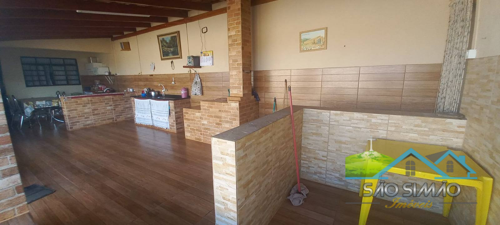 Casa a Venda em Luís Antonio SP - 3 Dormitórios