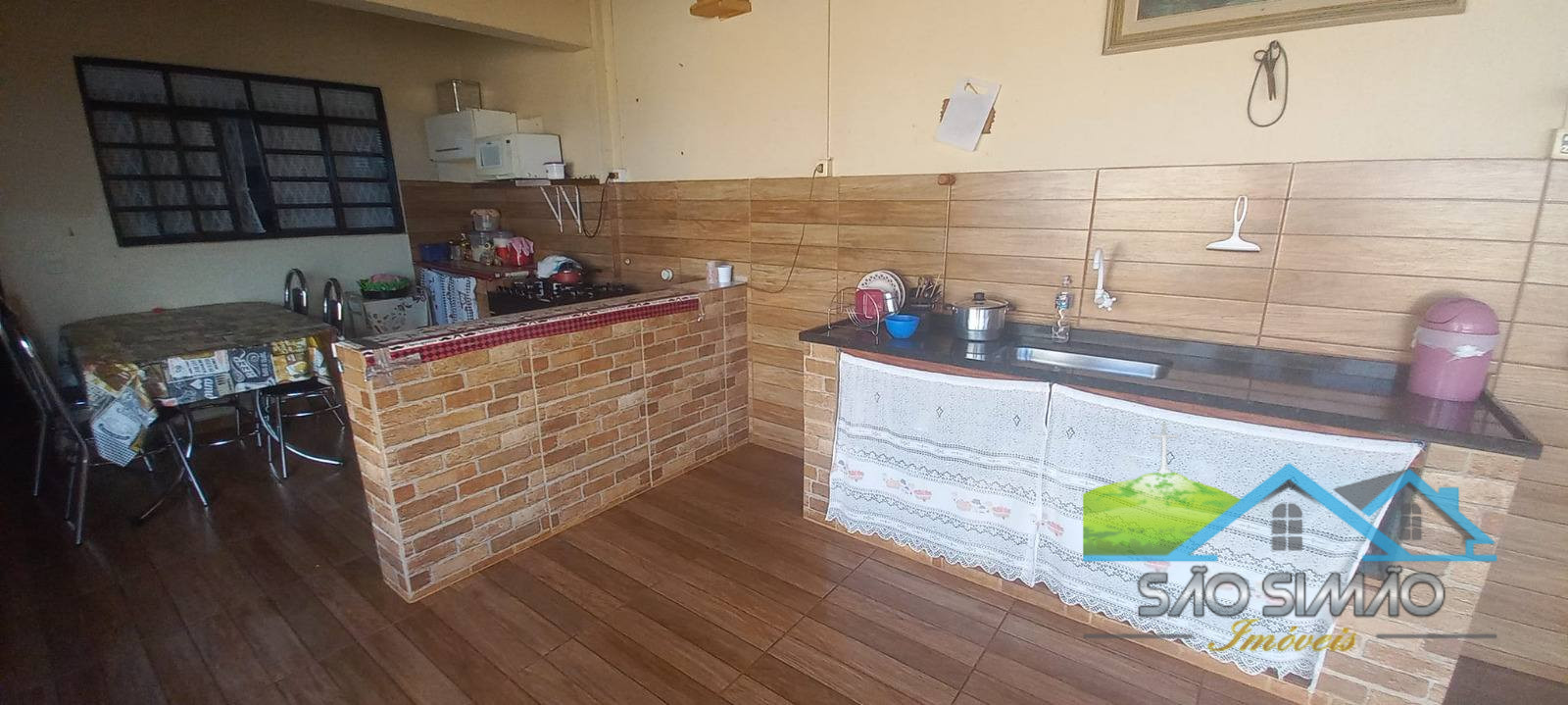 Casa a Venda em Luís Antonio SP - 3 Dormitórios