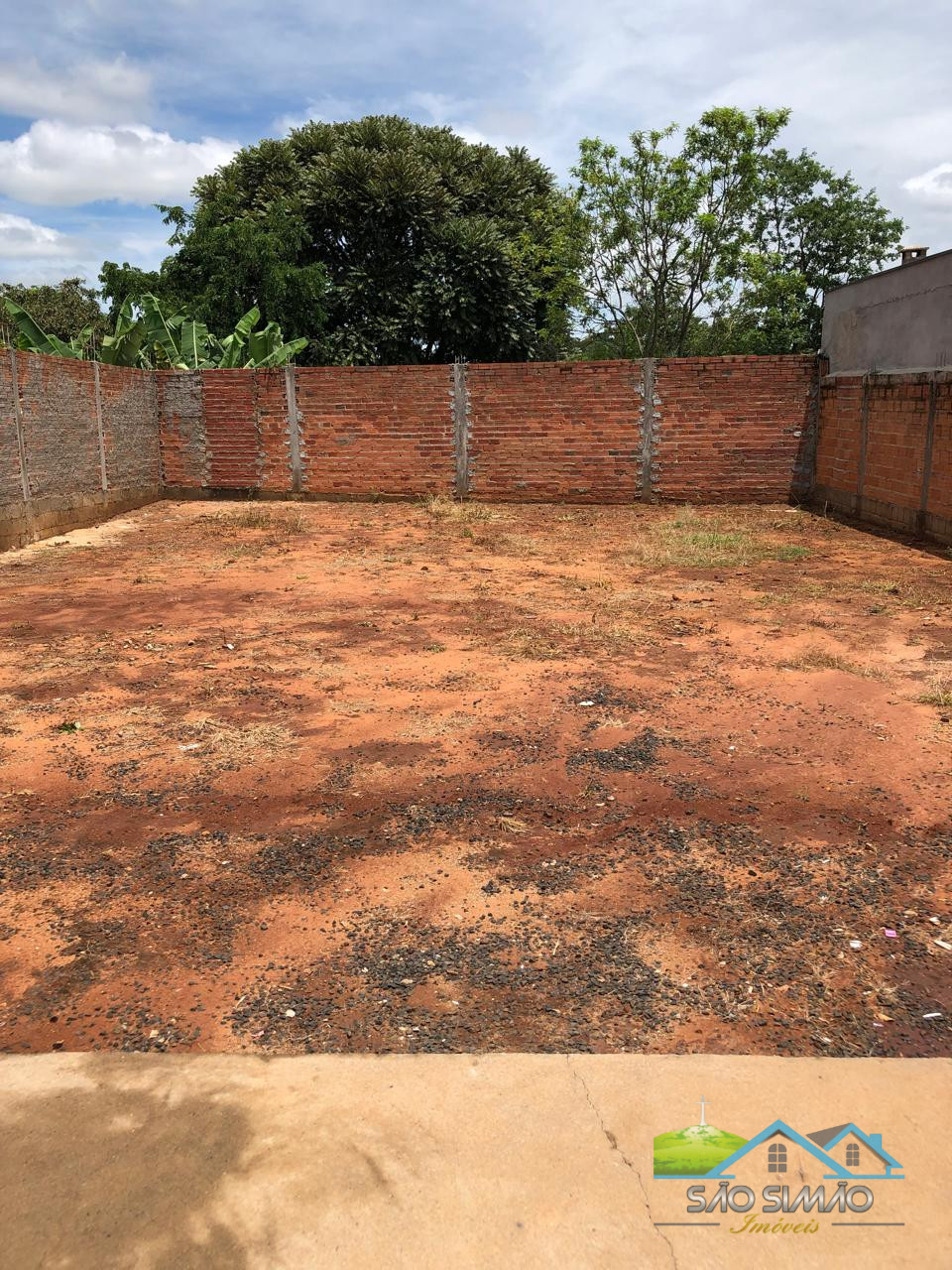 Nova Casa a venda em São Simão SP com 3 suítes