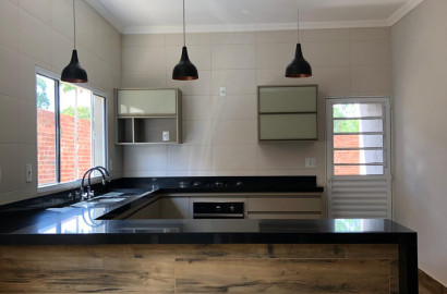 Nova Casa a venda em São Simão SP com 3 suítes