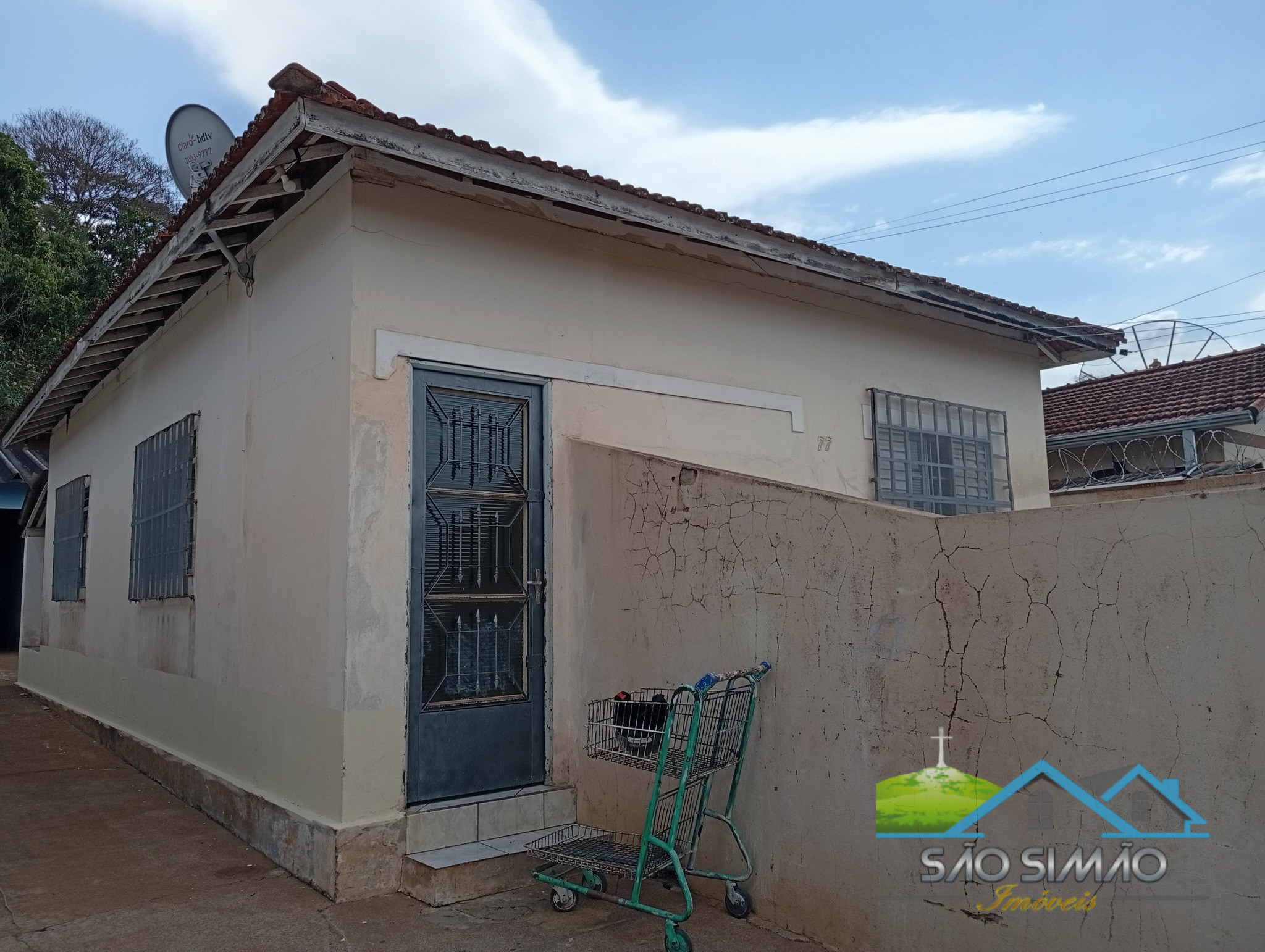 Casa a Venda com 2 quartos em São Simão SP R$ 180 mil