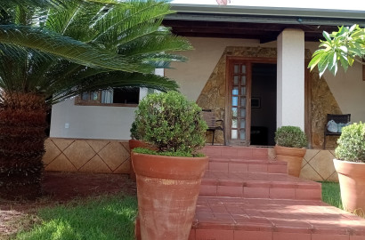 Casa a venda em São Simão SP com vista Linda