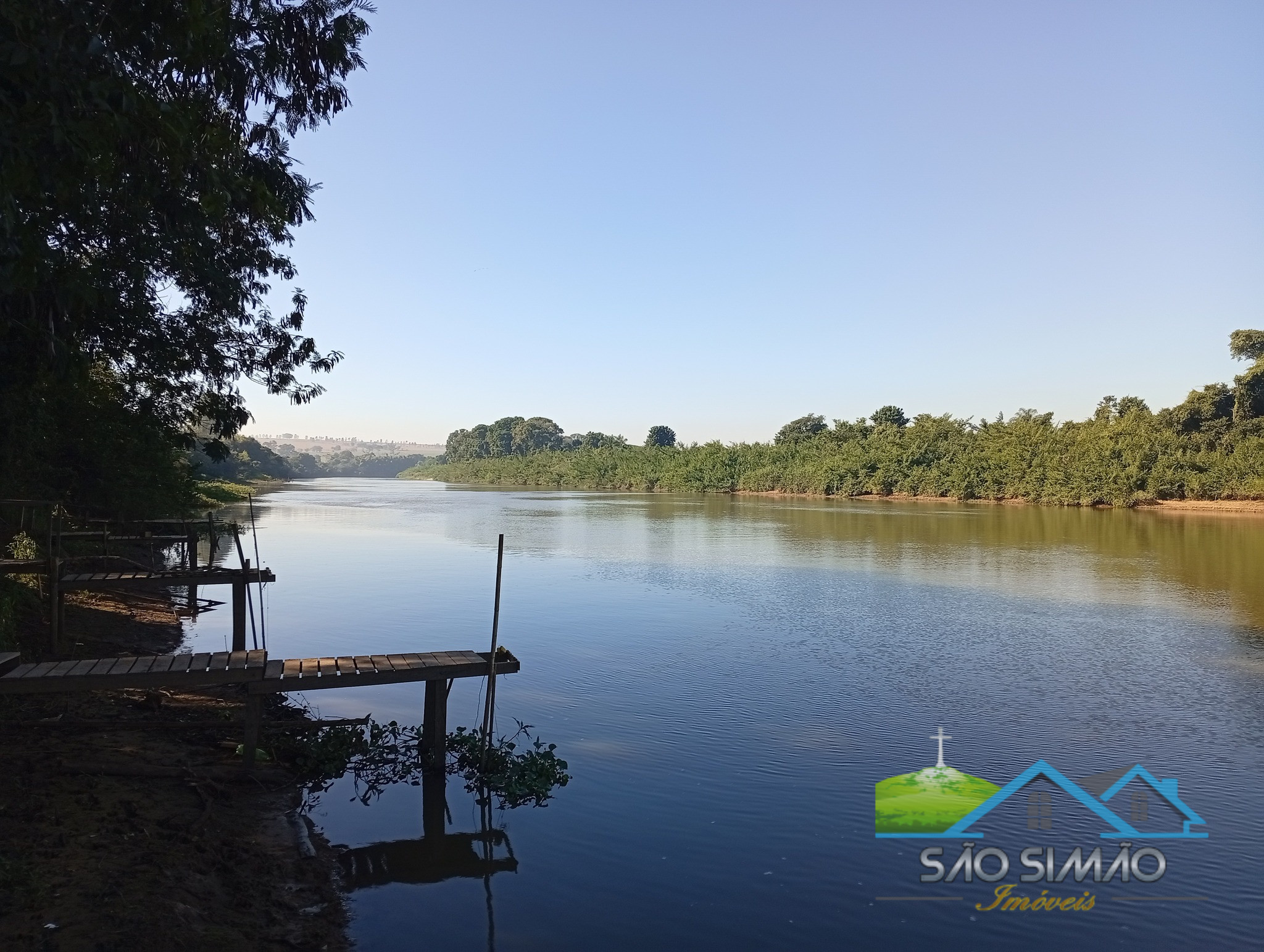 Rancho à venda em Luiz Antônio SP no Rio Mogi